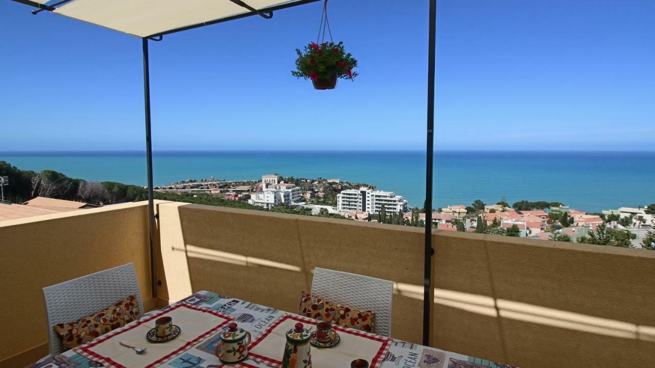 Casa Panoramica Santa Lucia Apartment Cefalù Exterior foto